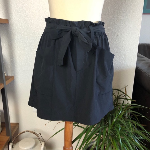Athleta Pants - NAVY Athleta Skyline skort